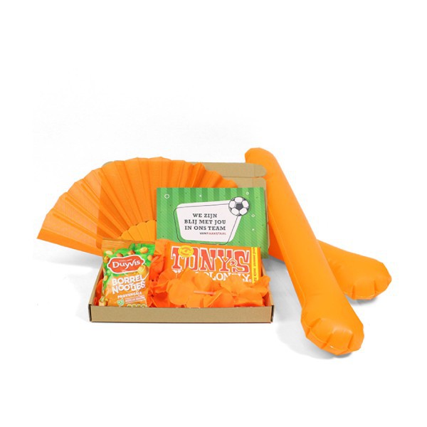 Oranje brievenbuspakketjes