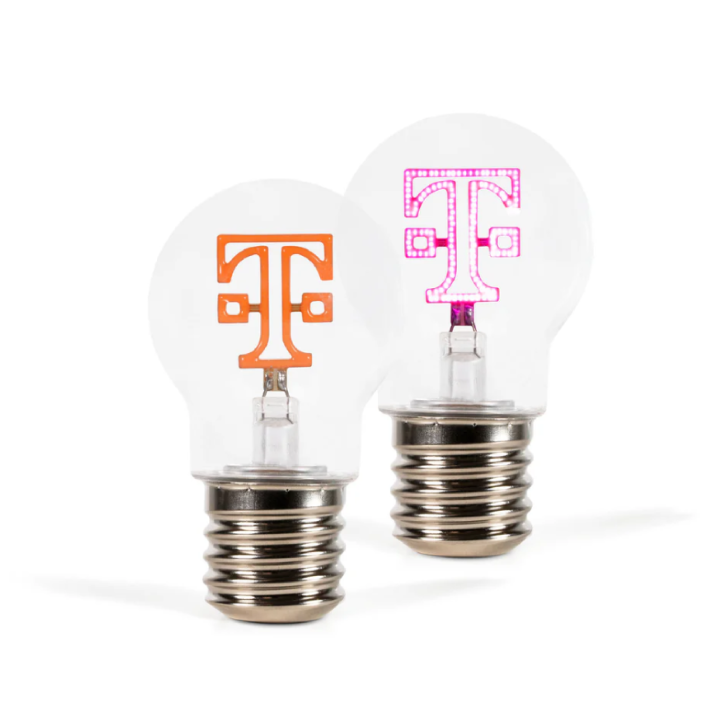 Led lamp met eigen ontwerp binnenin